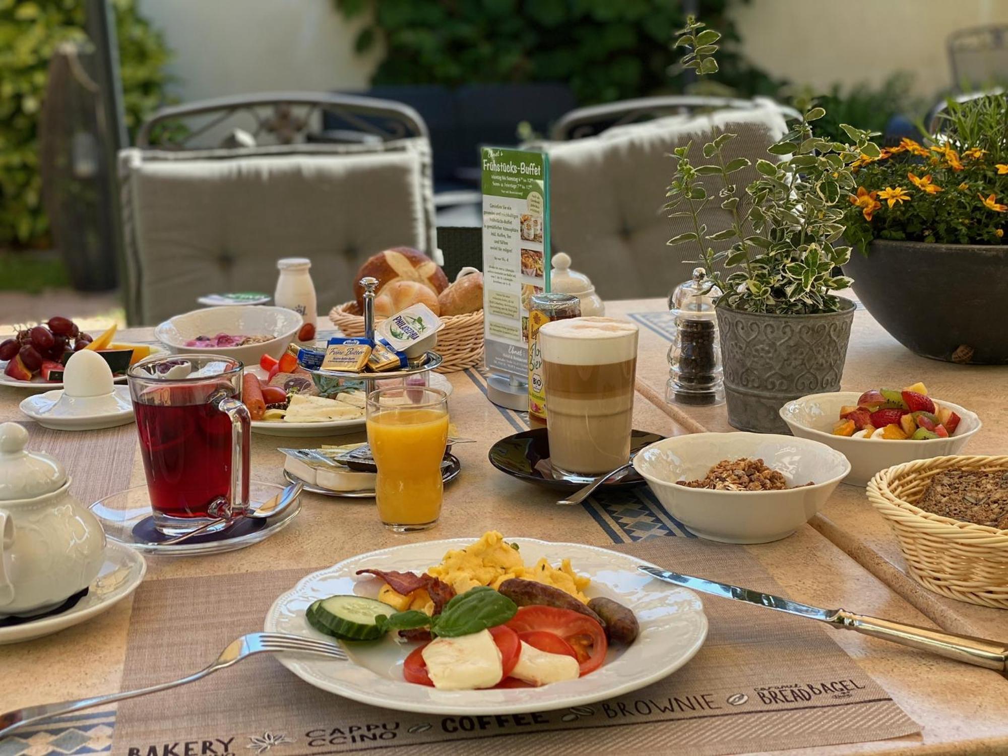 Hotel Ebnet Mutterstadt Dış mekan fotoğraf